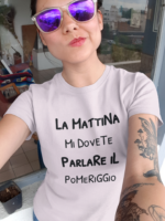 Maglietta La Mattina Mi Dovete Parlare il Pomeriggio bianco donna